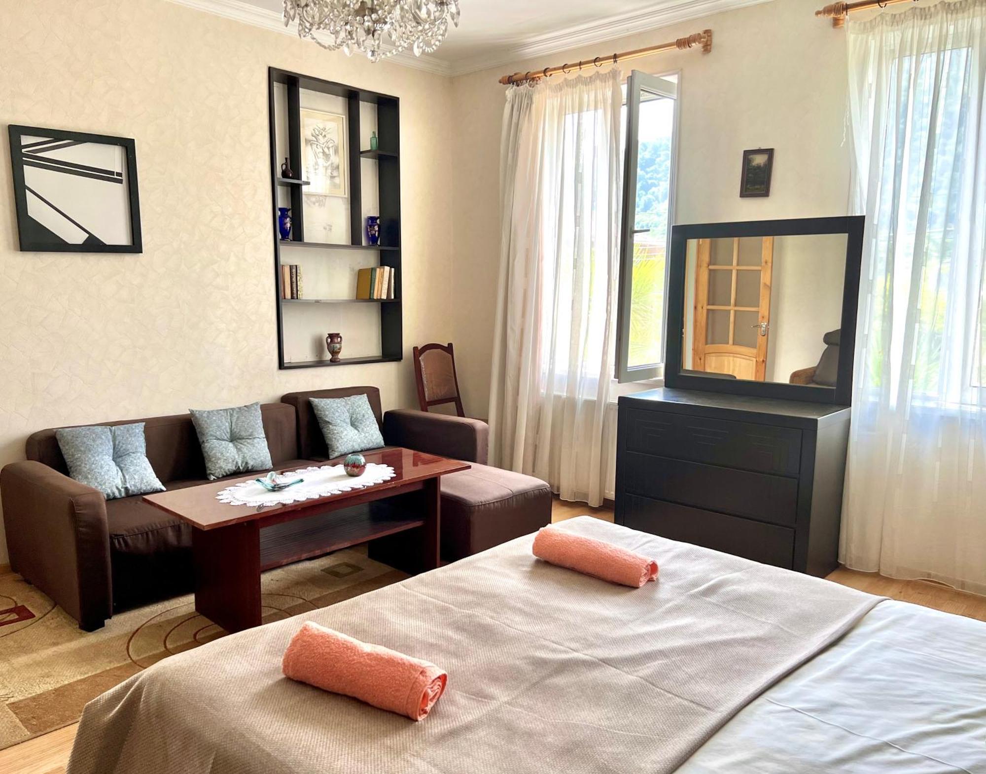 Home Inn-Guesthouse Lagodekhi Εξωτερικό φωτογραφία