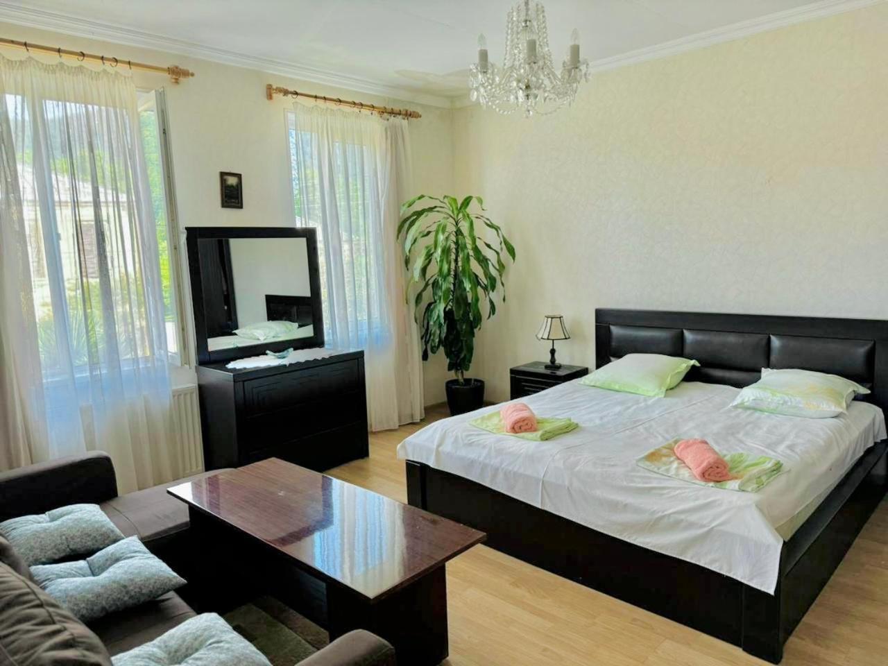Home Inn-Guesthouse Lagodekhi Εξωτερικό φωτογραφία